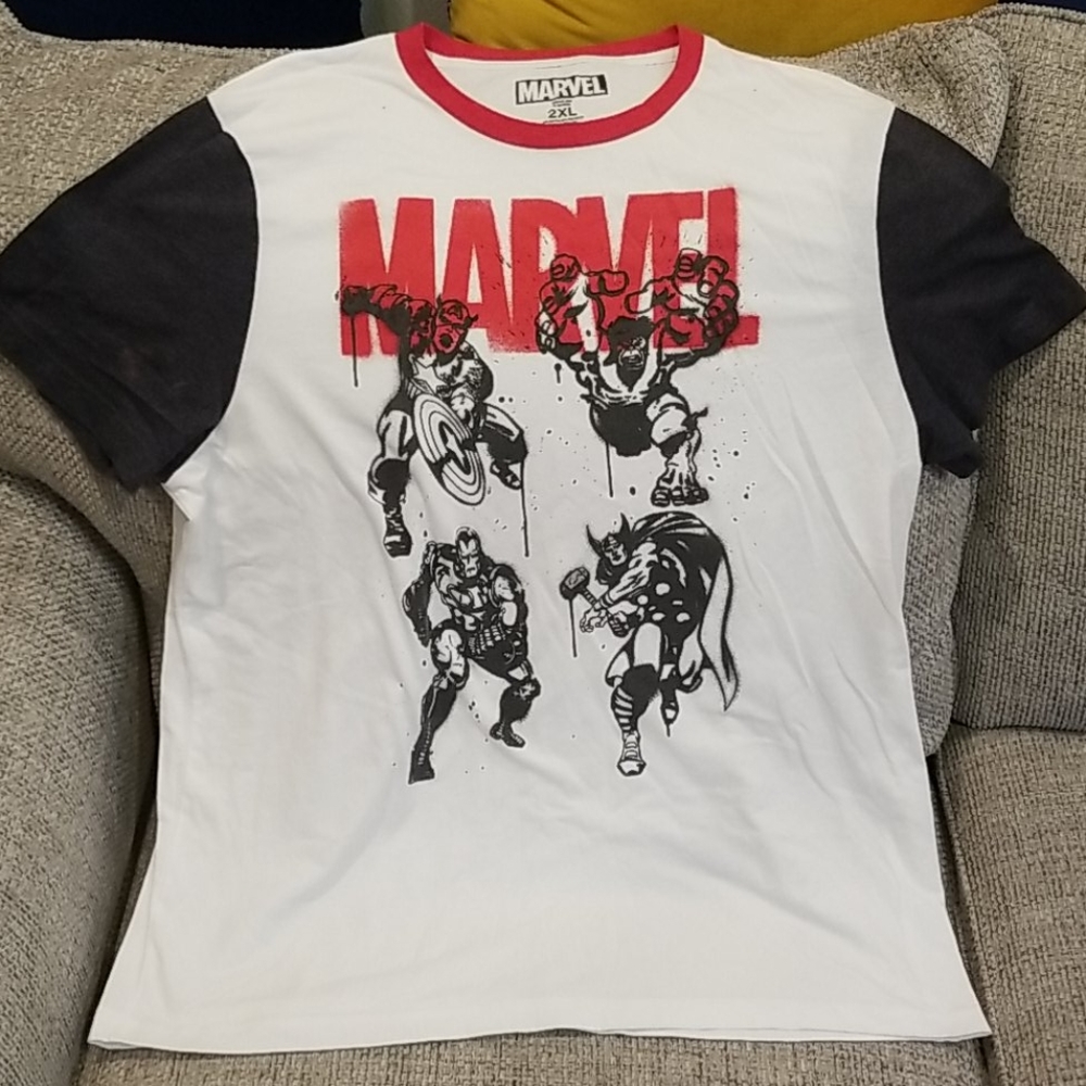 Marvel Tshirt 2XL